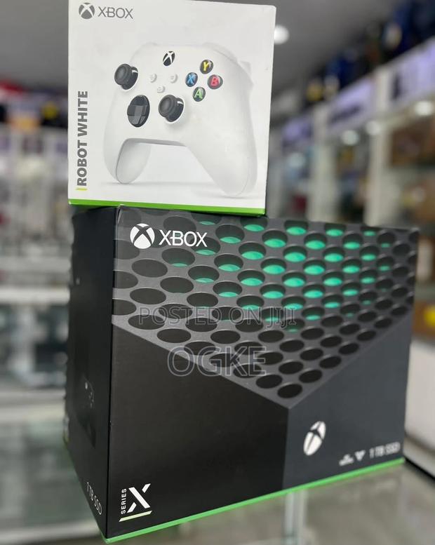 Xbox Series X - main view