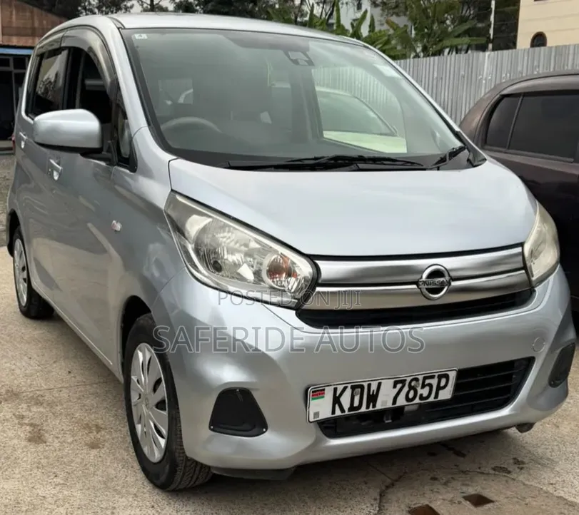Nissan Dayz 2018 Silver