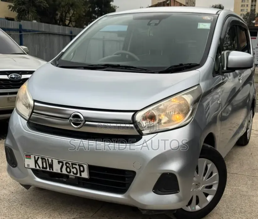 Nissan Dayz 2018 Silver