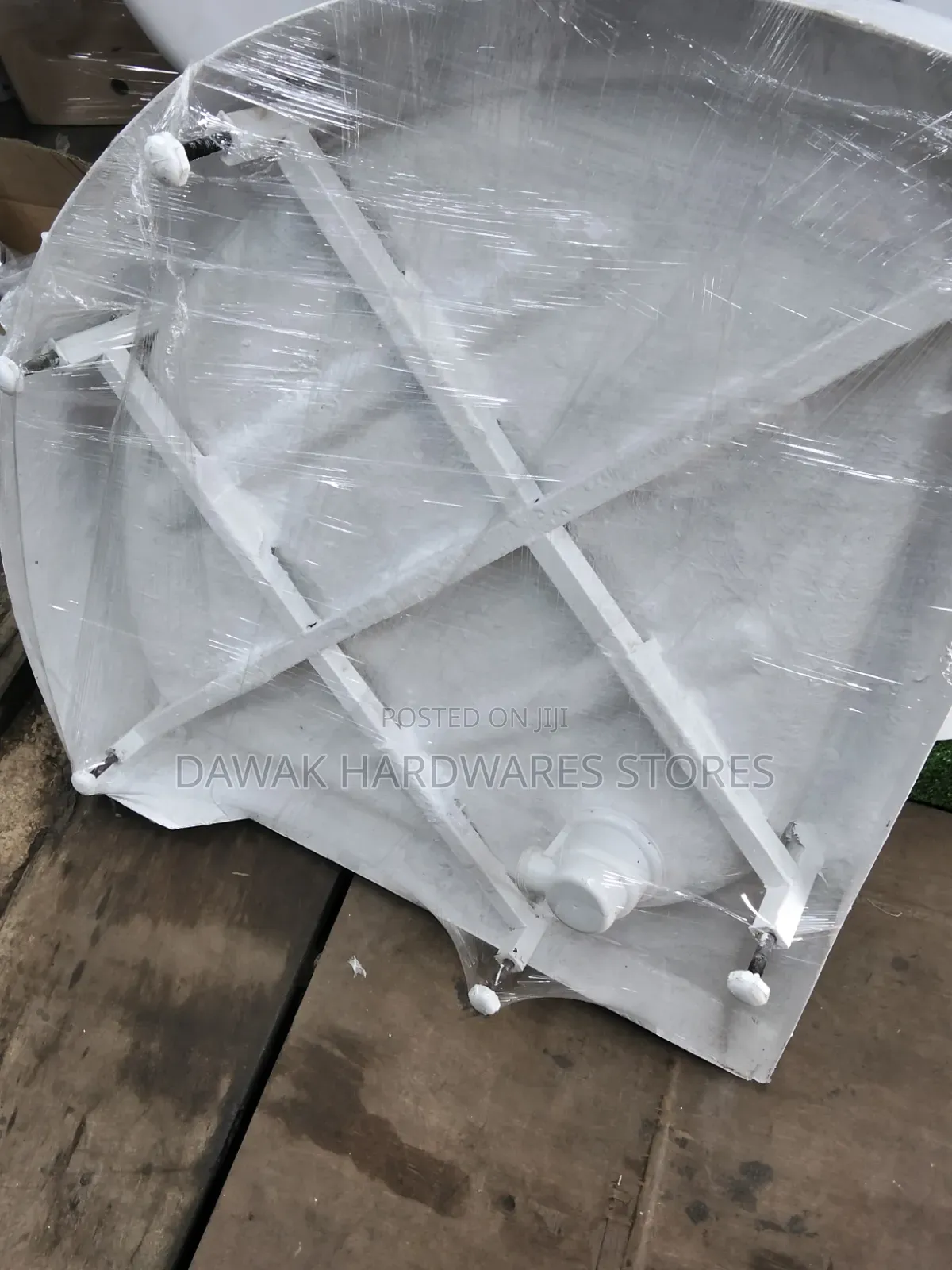 90 by 90 Shower Tray With Waste