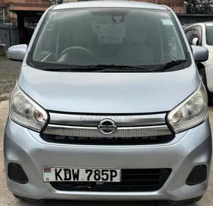 Nissan Dayz 2018 Silver
