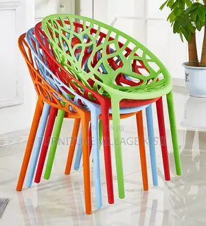 Home Chair: Plastic Restaurant Chair