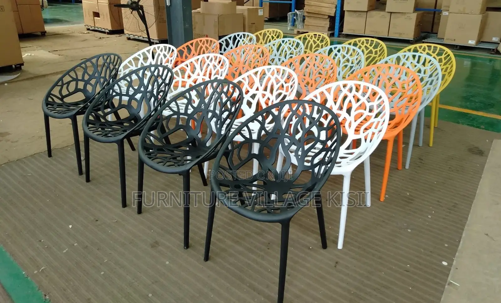 Home Chair: Plastic Restaurant Chair