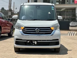Nissan Dayz Roox 2019 White
