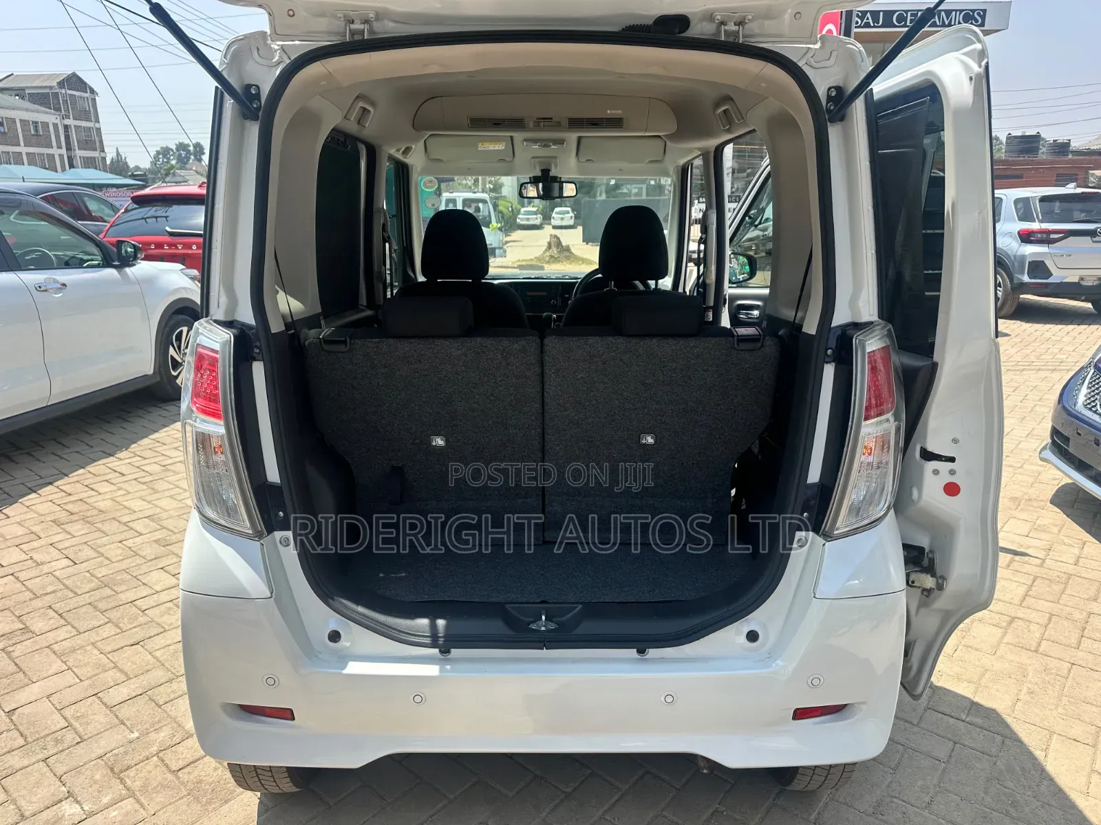 Nissan Dayz Roox 2019 White