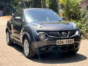 Nissan Dualis 2013 Brown