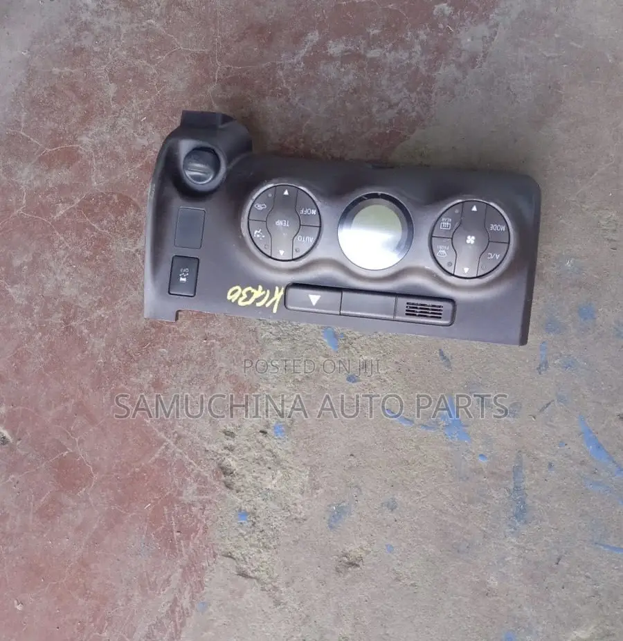 AC Control Unit Toyota Passo KGC 30