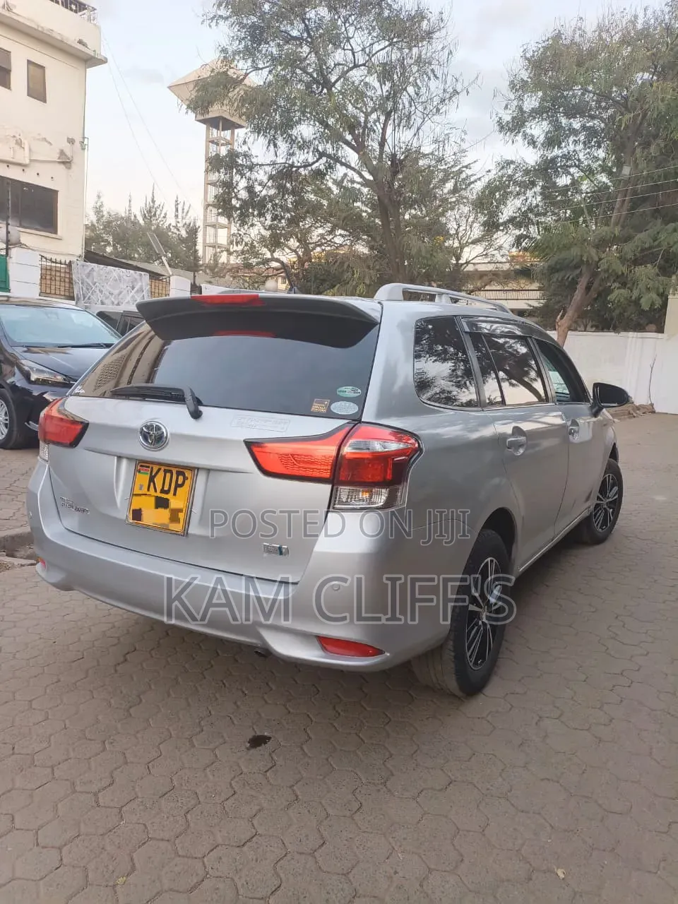 Toyota Corolla Fielder 2017 Gray