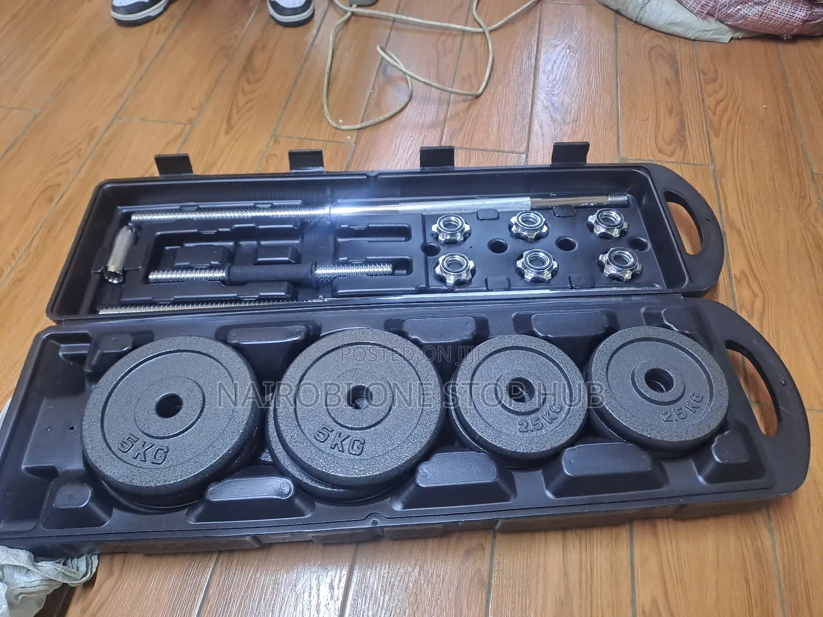 50 Kg Dumbbell Set With Barbell