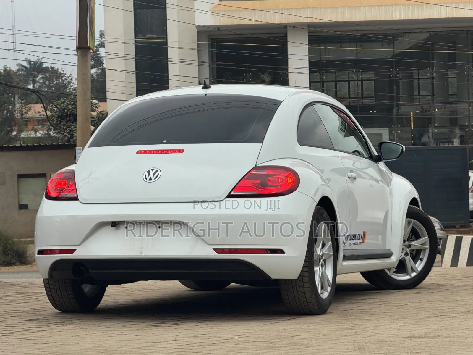 Volkswagen Beetle 2019 White