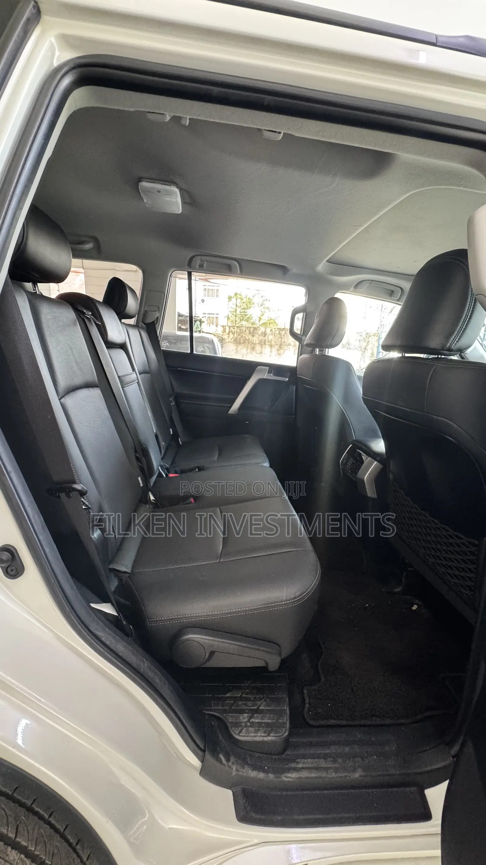 Toyota Land Cruiser Prado 2.8 2021 White