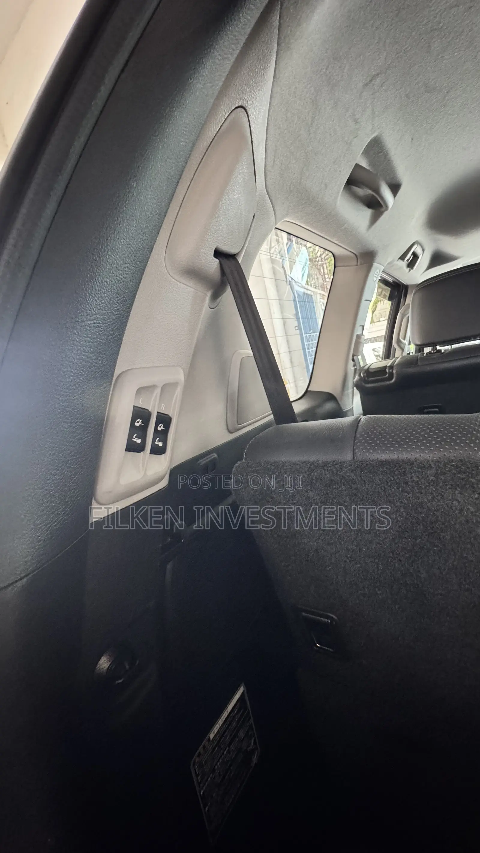 Toyota Land Cruiser Prado 2.8 2021 White