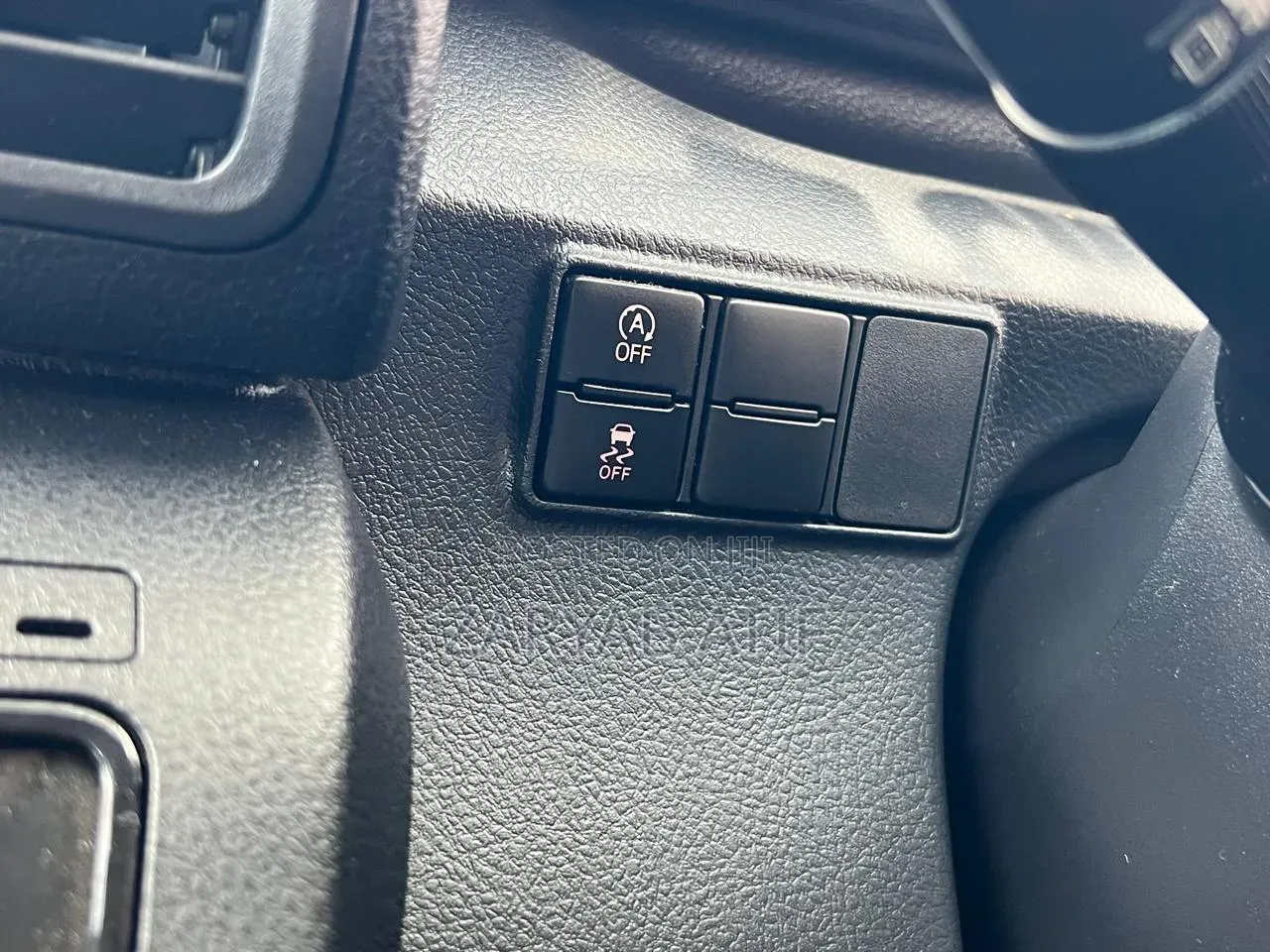 Toyota Sienta 2019 Silver