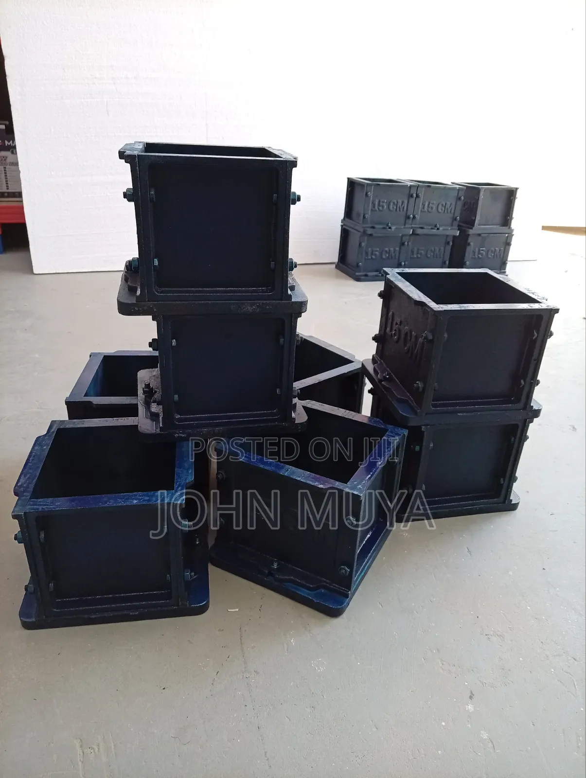 150mm Industrial Concrete Cube Boxes /Molds in Stock
