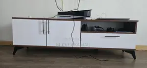 5ft TV Unit in Great Condition