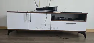 5ft TV Unit in Great Condition