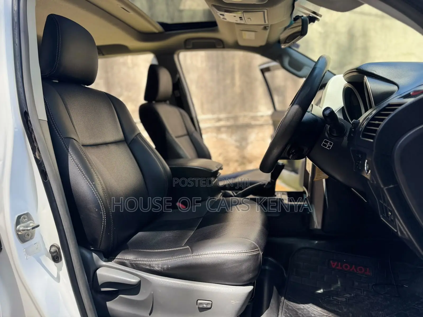 Toyota Land Cruiser Prado 2.7 i 2011 White