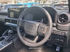 Toyota Land Cruiser 2024 Black