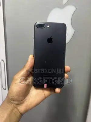 Apple iPhone 7 Plus 128 GB Black