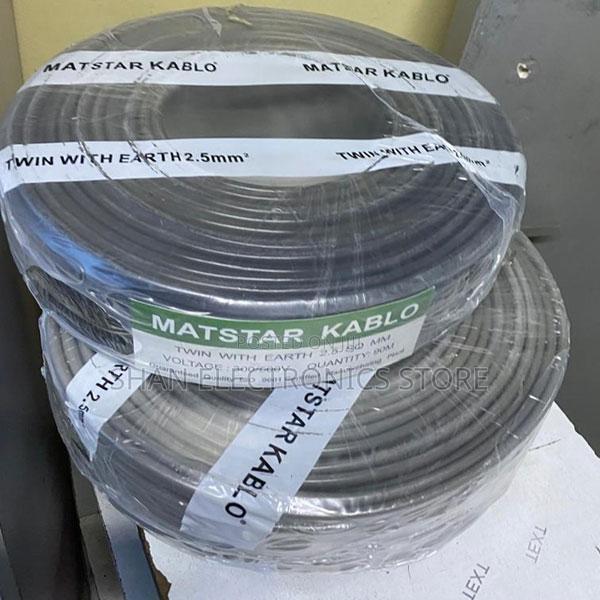 High-Grade PVCInsulated 90M2.5mm Mat Star Twin With Earth Long Lasting