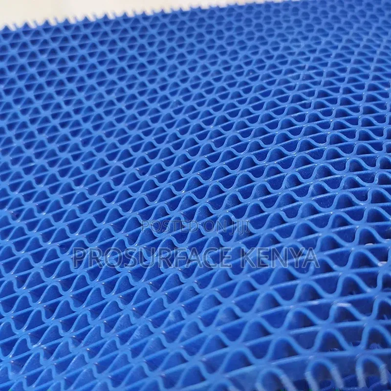 Shower Floor Anti-Slip Mat | Heavy-Duty PVC 5mm