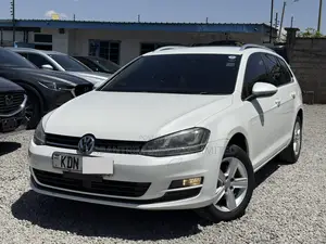 Volkswagen Golf Variant 2016 White