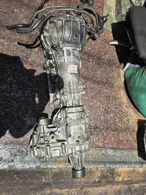 2tr Gearbox 4x4 Toyota Hiace (7l)
