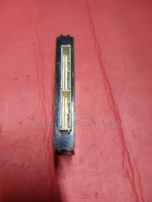 Engine Control Unit Toyota Mark X 2012
