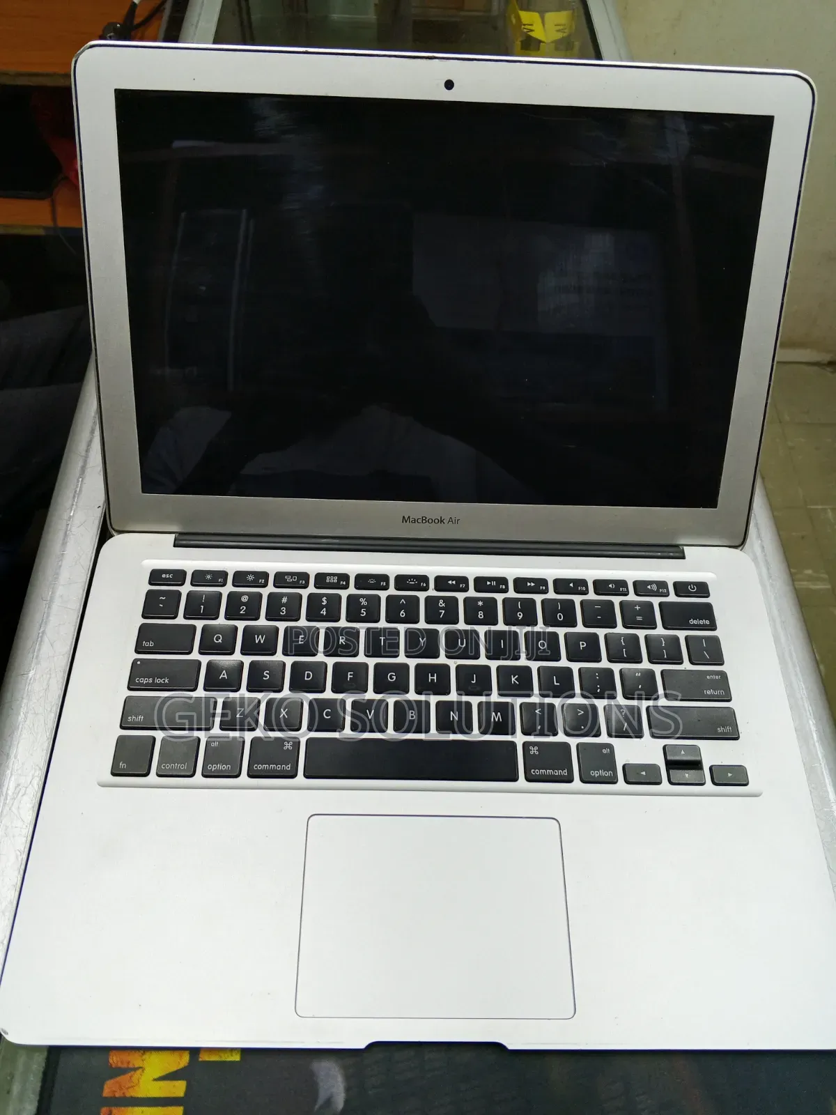 Laptop Apple MacBook Air 2015 8GB Intel Core i5 SSD 128GB