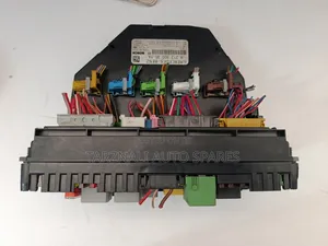 W212 Front Signal Acquisition Module(sam)