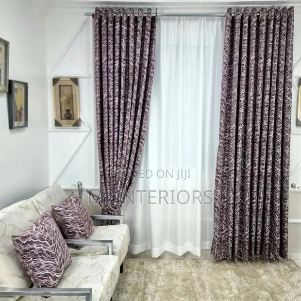 Elegant Drapes for Living Room and Bedroom Interiors