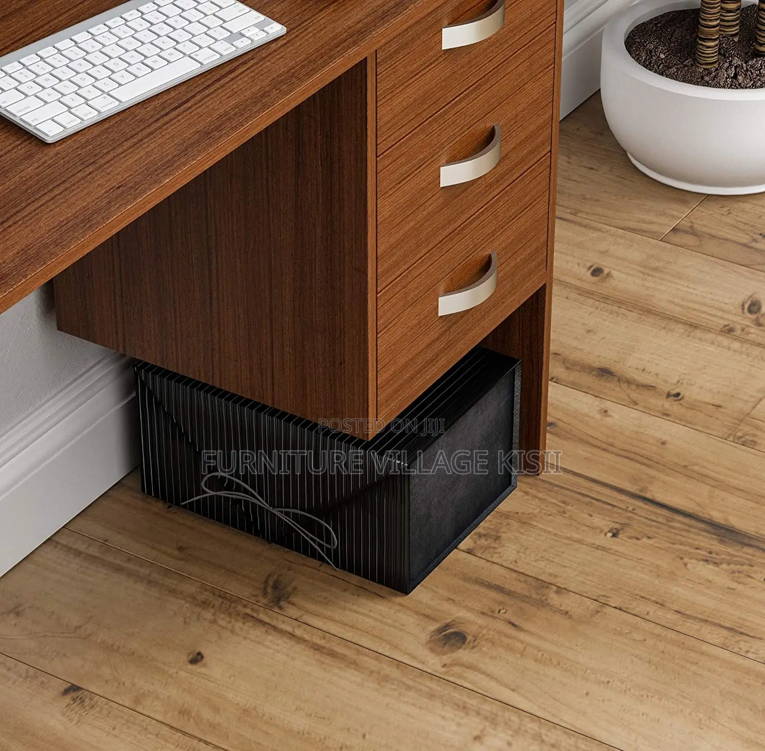 Office Desk: Clerical Office Study Table1200mm