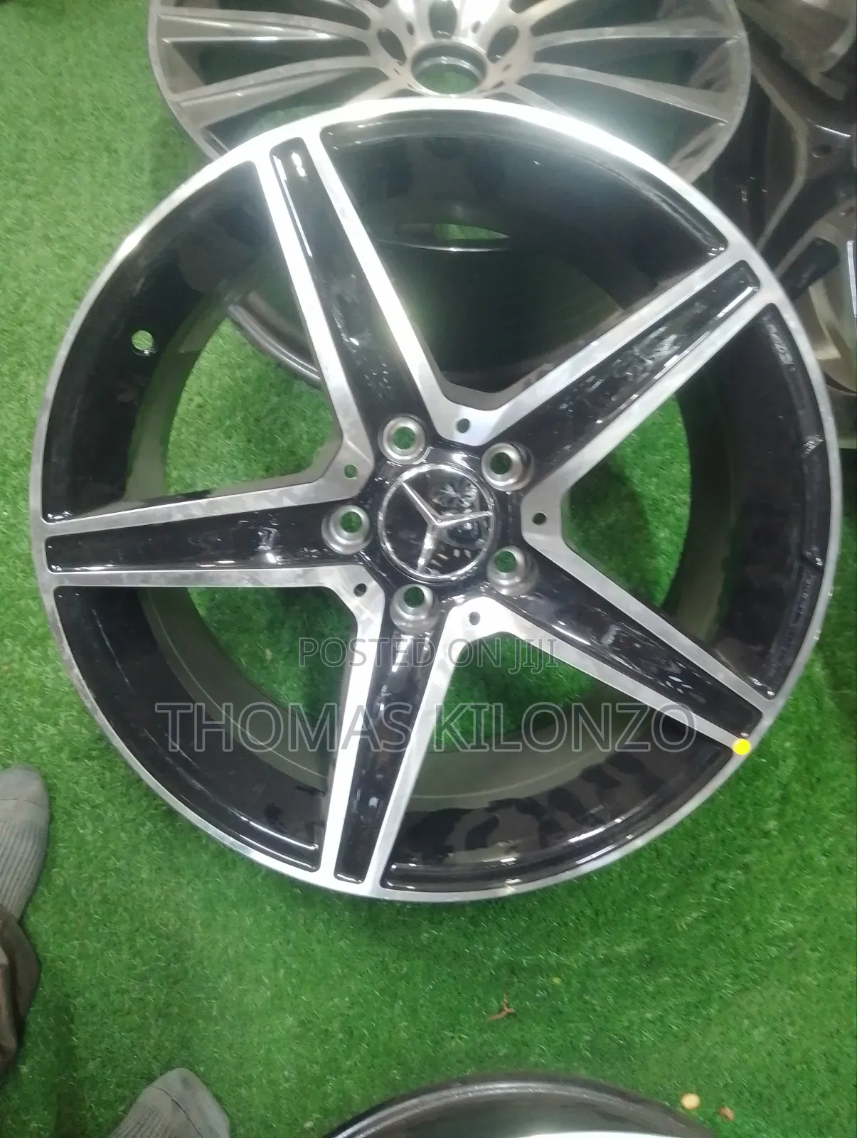 17 Inches Mercedes Benz 8 J 5/112