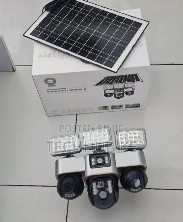 Outdoor 4G Triple Lens PTZ Security Camera With Solar Panel