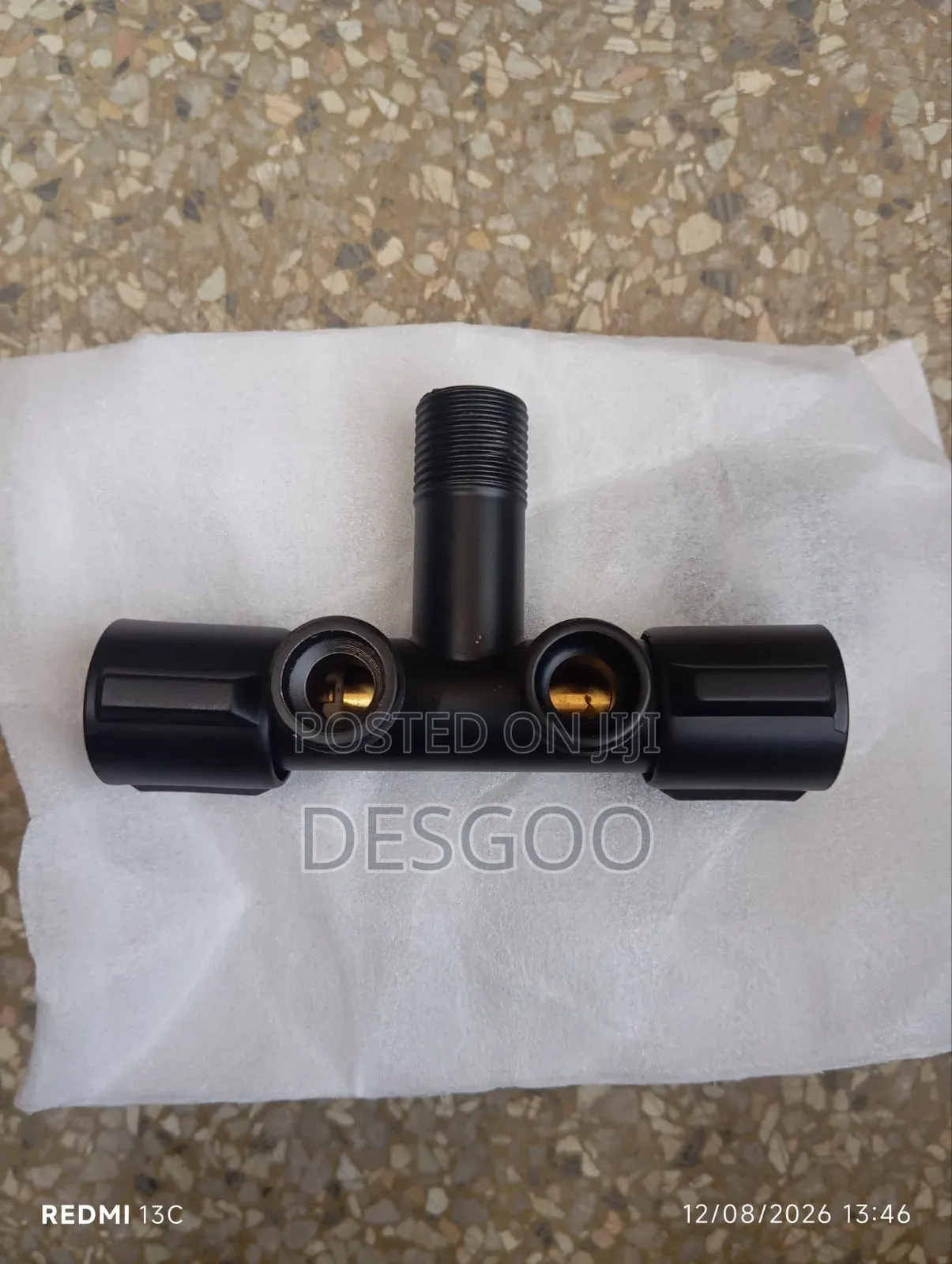 Double Angle Valve Black