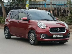 Toyota Passo 2016 Maroon