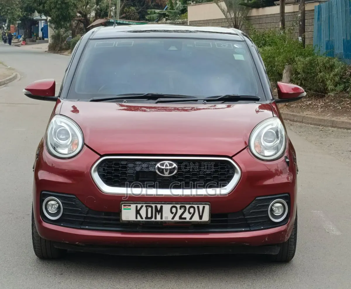 Toyota Passo 2016 Maroon