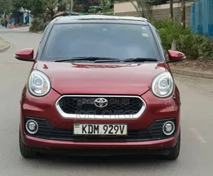 Toyota Passo 2016 Maroon