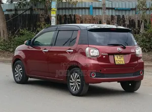 Toyota Passo 2016 Maroon
