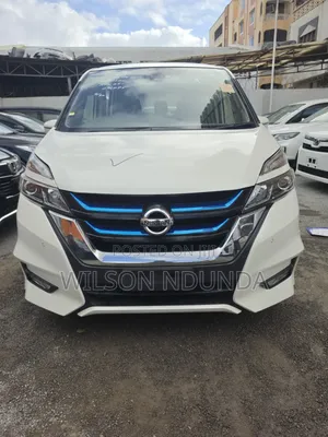 Nissan Serena 2019 White