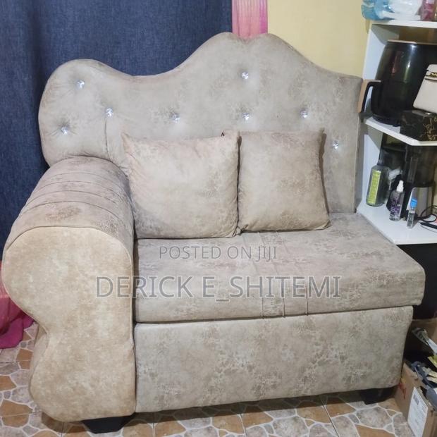 Selling Couches - main view