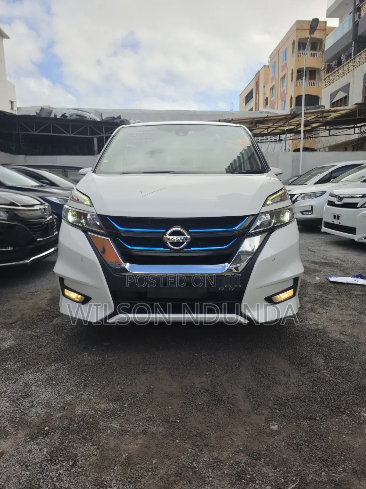 Nissan Serena 2019 White