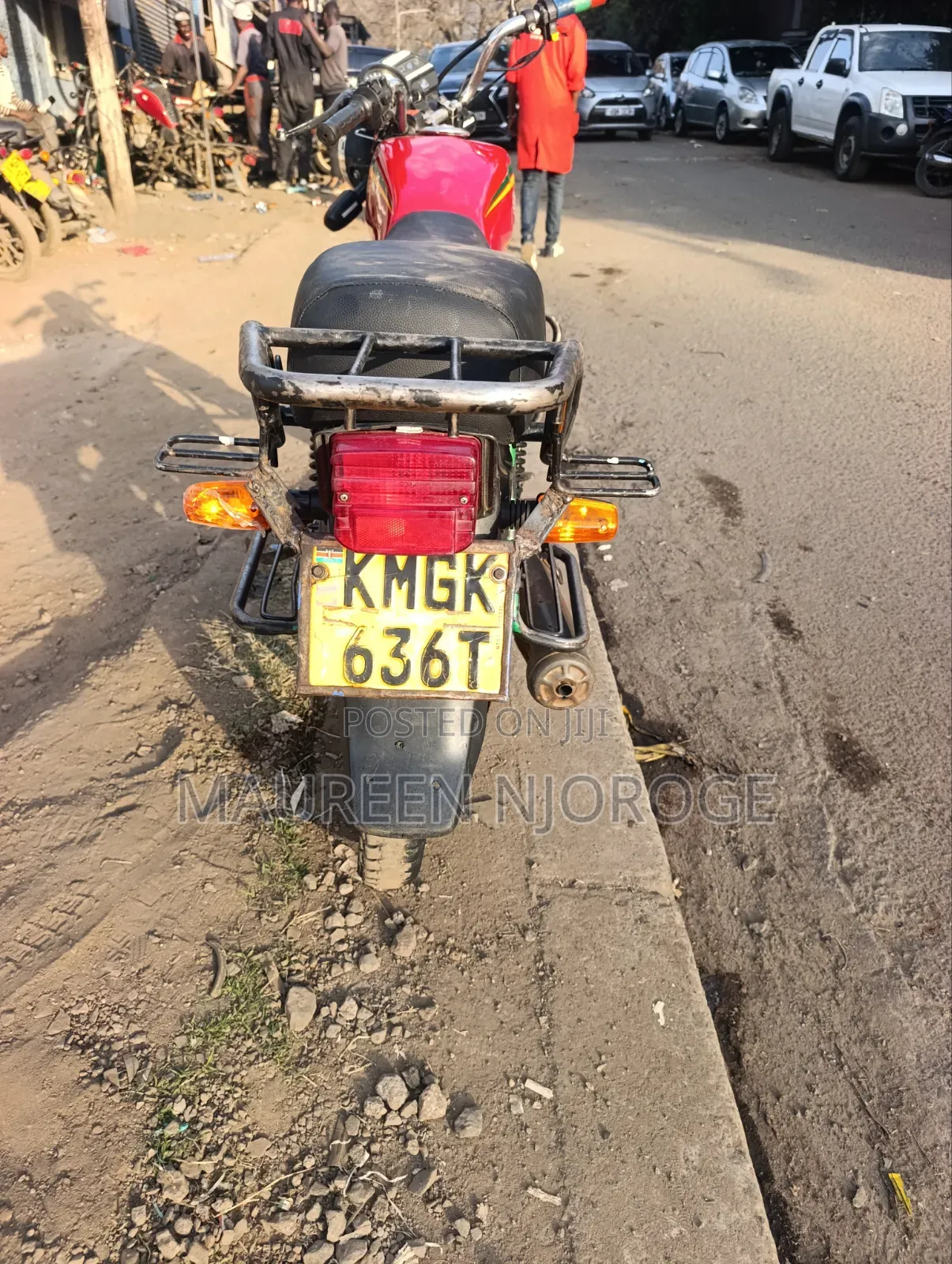 Honda CB 2024 Red