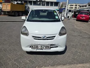 Daihatsu Mira 2014 White
