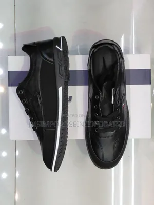 Men Casual Shoes