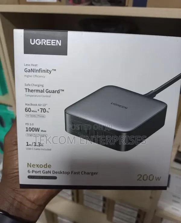 UGREEN GaN 200W Desktop Charger (6-Port) - CD271