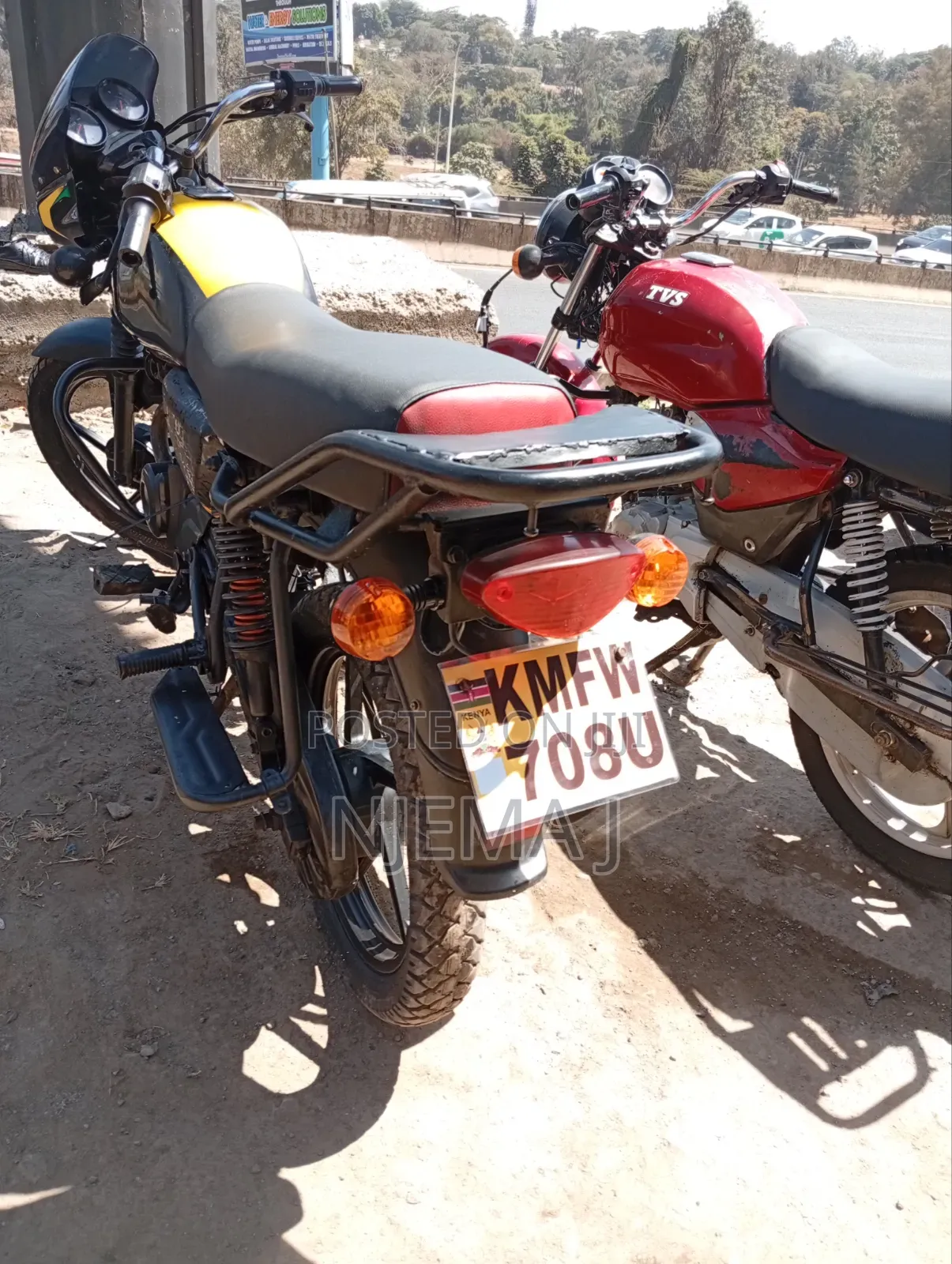 Bajaj Boxer 2021 Red