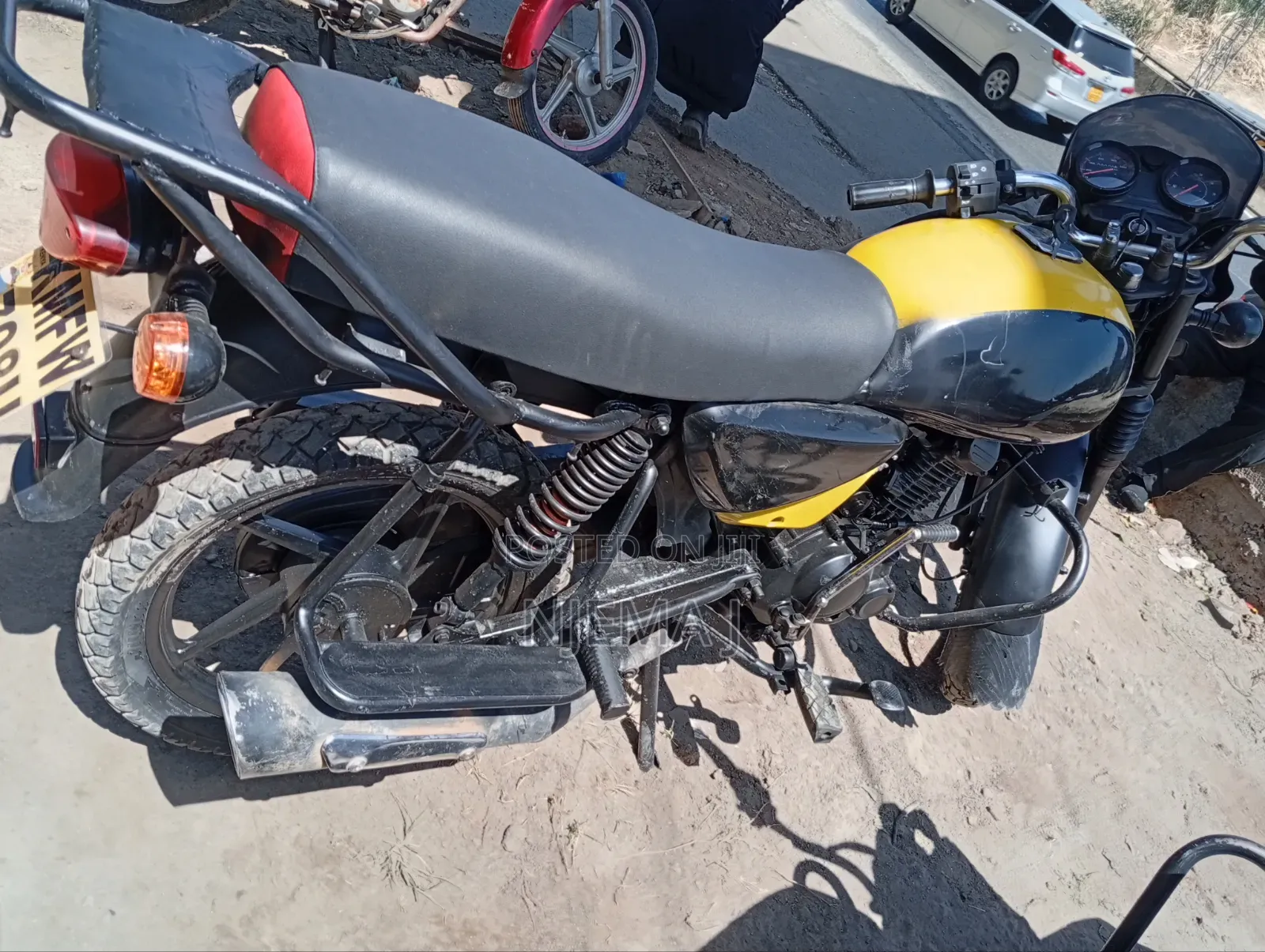 Bajaj Boxer 2021 Red