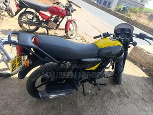 Bajaj Boxer 125 2022 Black