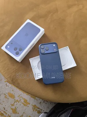 New Apple iPhone 17 Pro Max 256 GB Blue
